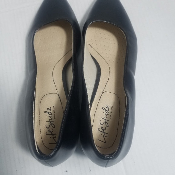 LIFESTRIDE WOMEN'S BLACK HEELS SIZE 10 - Picture 6 of 12